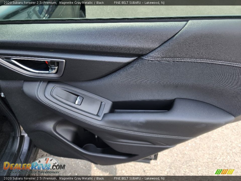 2020 Subaru Forester 2.5i Premium Magnetite Gray Metallic / Black Photo #25