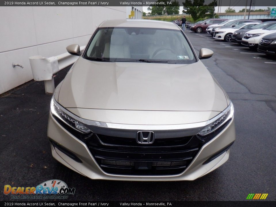 2019 Honda Accord LX Sedan Champagne Frost Pearl / Ivory Photo #3