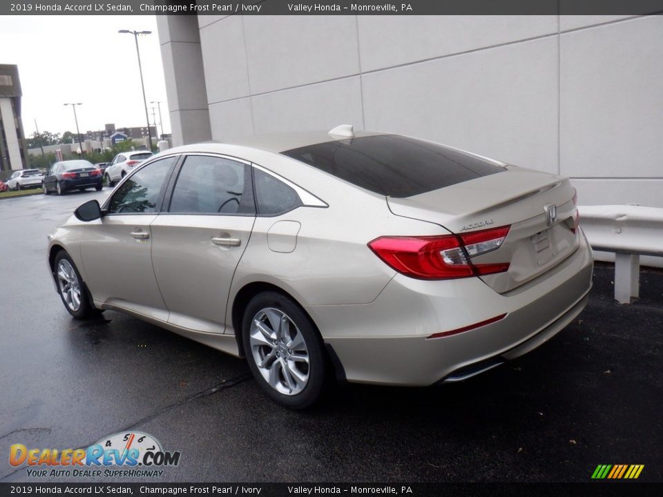 2019 Honda Accord LX Sedan Champagne Frost Pearl / Ivory Photo #7