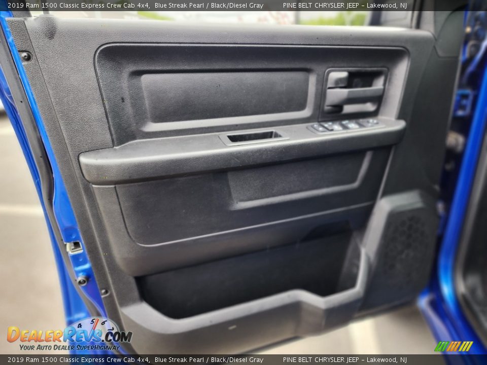 Door Panel of 2019 Ram 1500 Classic Express Crew Cab 4x4 Photo #29