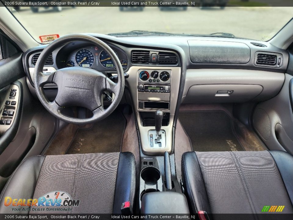 Gray Interior - 2006 Subaru Baja Sport Photo #15