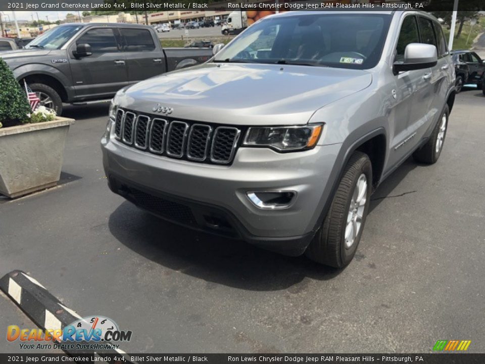 2021 Jeep Grand Cherokee Laredo 4x4 Billet Silver Metallic / Black Photo #1