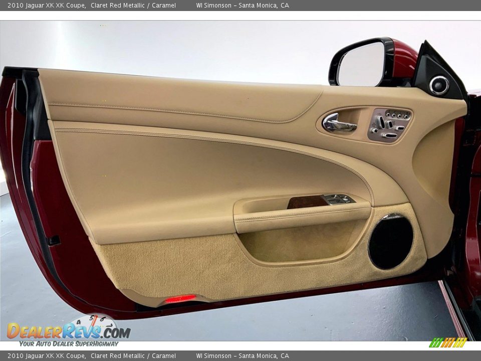 Door Panel of 2010 Jaguar XK XK Coupe Photo #23