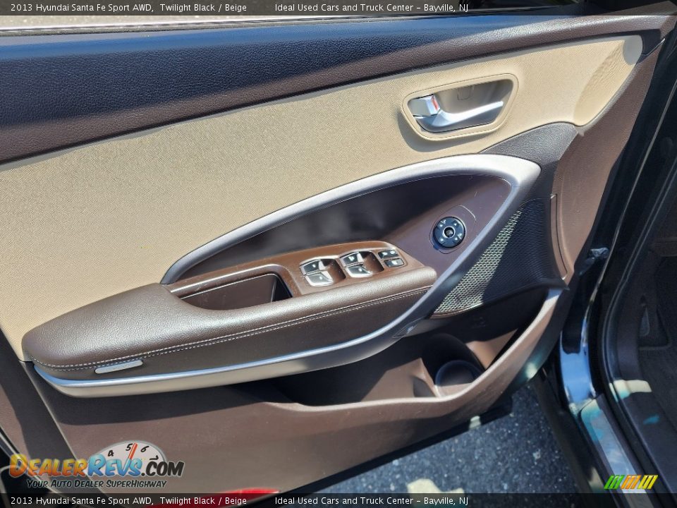 Door Panel of 2013 Hyundai Santa Fe Sport AWD Photo #10
