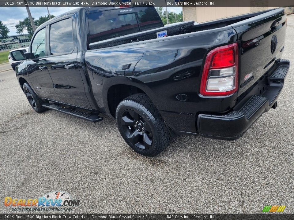 2019 Ram 1500 Big Horn Black Crew Cab 4x4 Diamond Black Crystal Pearl / Black Photo #3