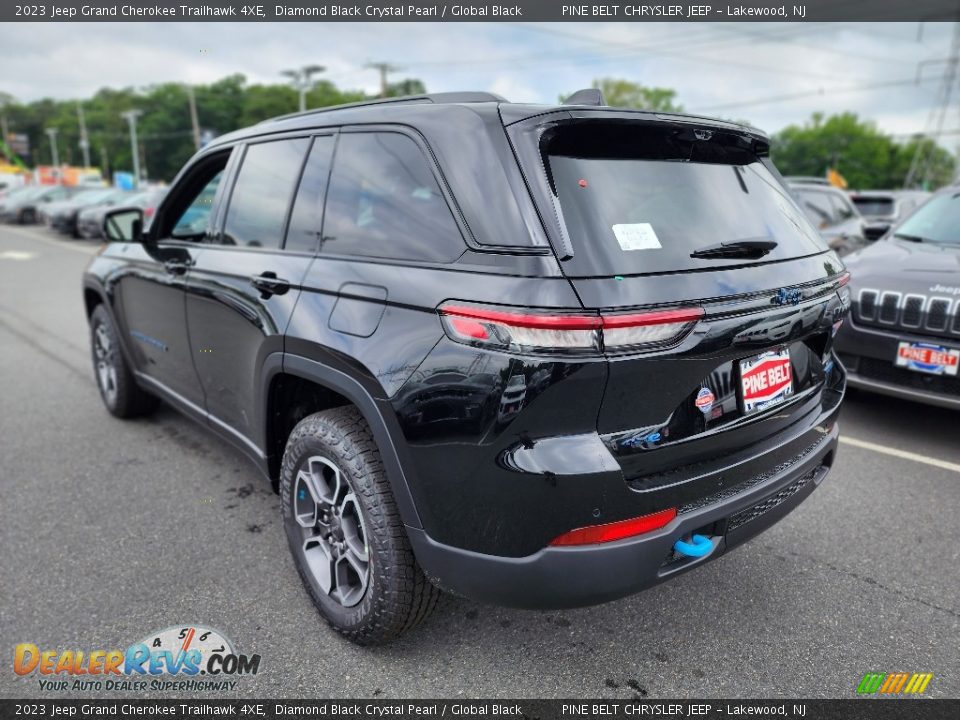 2023 Jeep Grand Cherokee Trailhawk 4XE Diamond Black Crystal Pearl / Global Black Photo #4