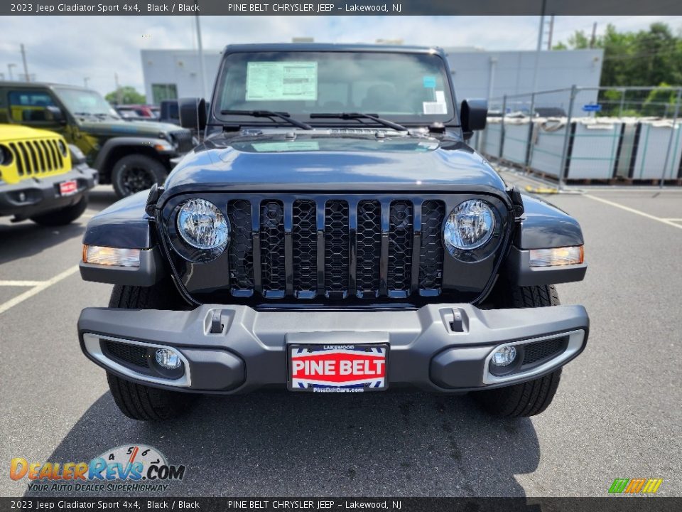 2023 Jeep Gladiator Sport 4x4 Black / Black Photo #2