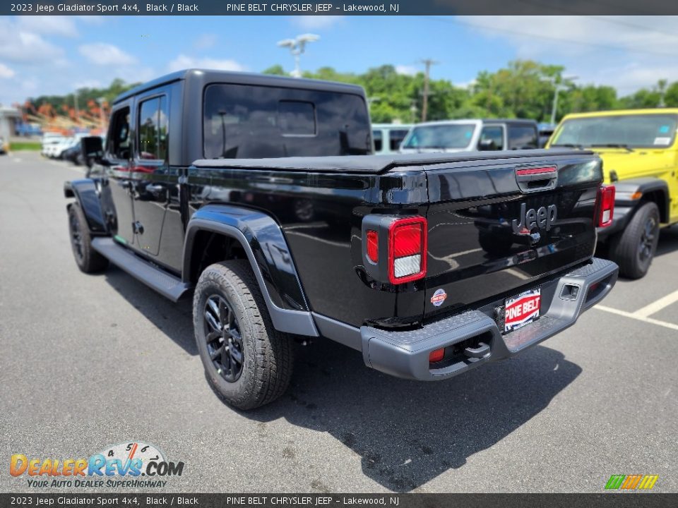 2023 Jeep Gladiator Sport 4x4 Black / Black Photo #4