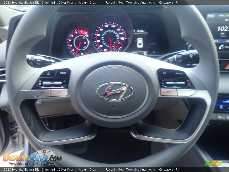 2023 Hyundai Elantra SEL Steering Wheel Photo #15