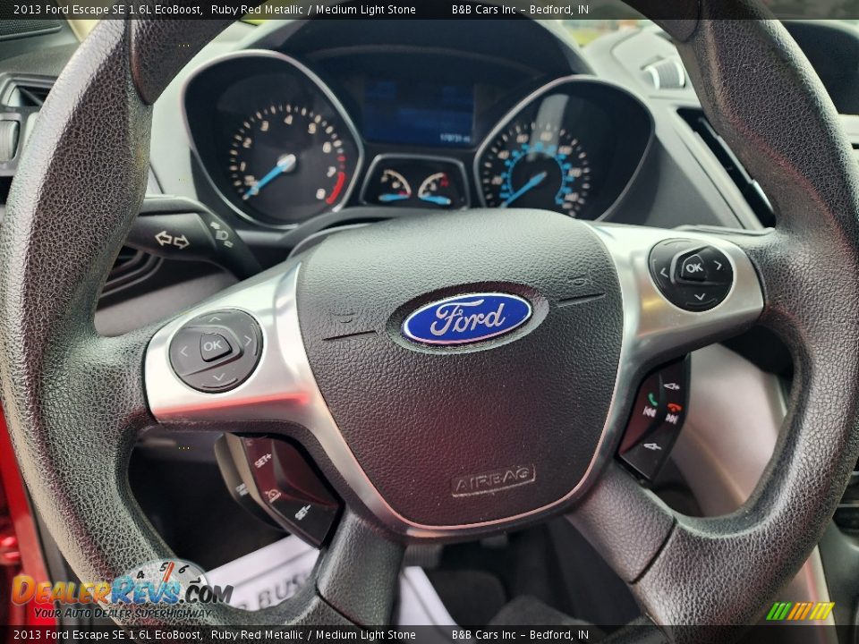 2013 Ford Escape SE 1.6L EcoBoost Ruby Red Metallic / Medium Light Stone Photo #11