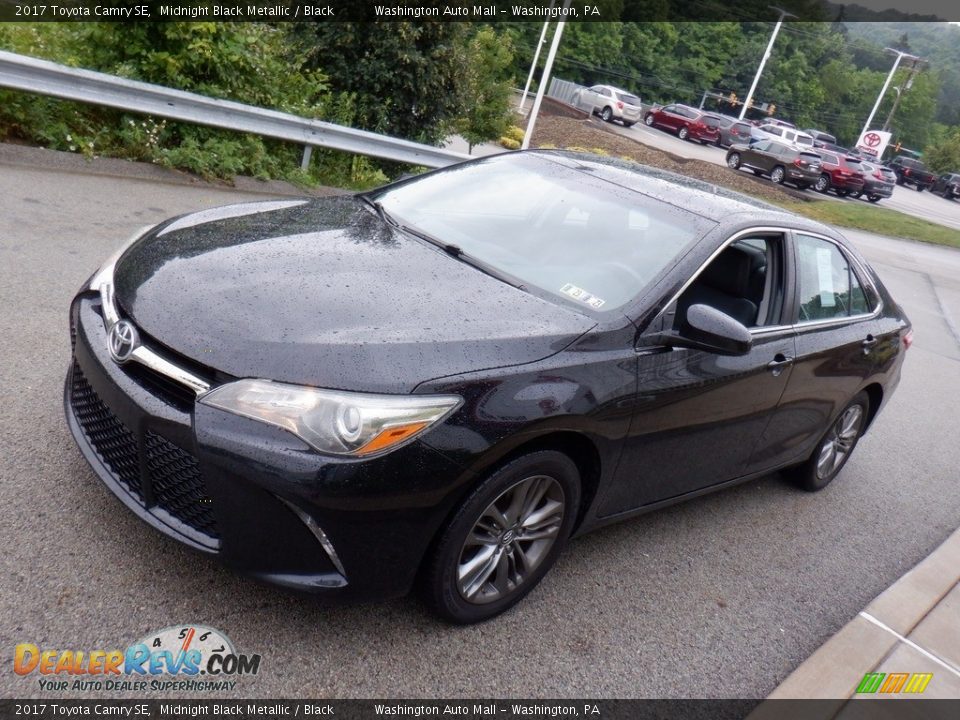 2017 Toyota Camry SE Midnight Black Metallic / Black Photo #9