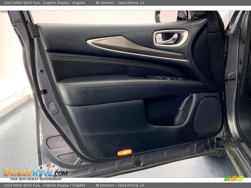 Door Panel of 2020 Infiniti QX60 Pure Photo #25