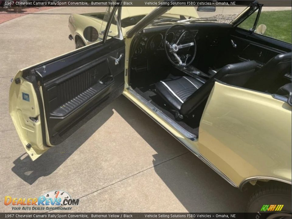 Door Panel of 1967 Chevrolet Camaro Rally Sport Convertible Photo #5