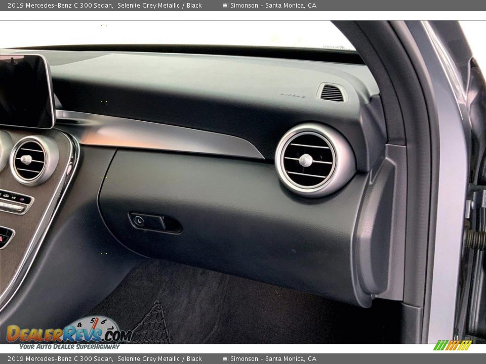 2019 Mercedes-Benz C 300 Sedan Selenite Grey Metallic / Black Photo #16