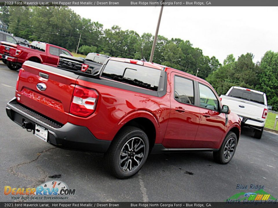 2023 Ford Maverick Lariat Hot Pepper Red Metallic / Desert Brown Photo #27