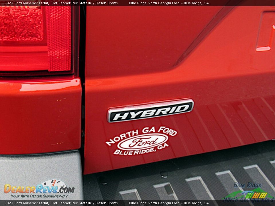 2023 Ford Maverick Lariat Hot Pepper Red Metallic / Desert Brown Photo #29