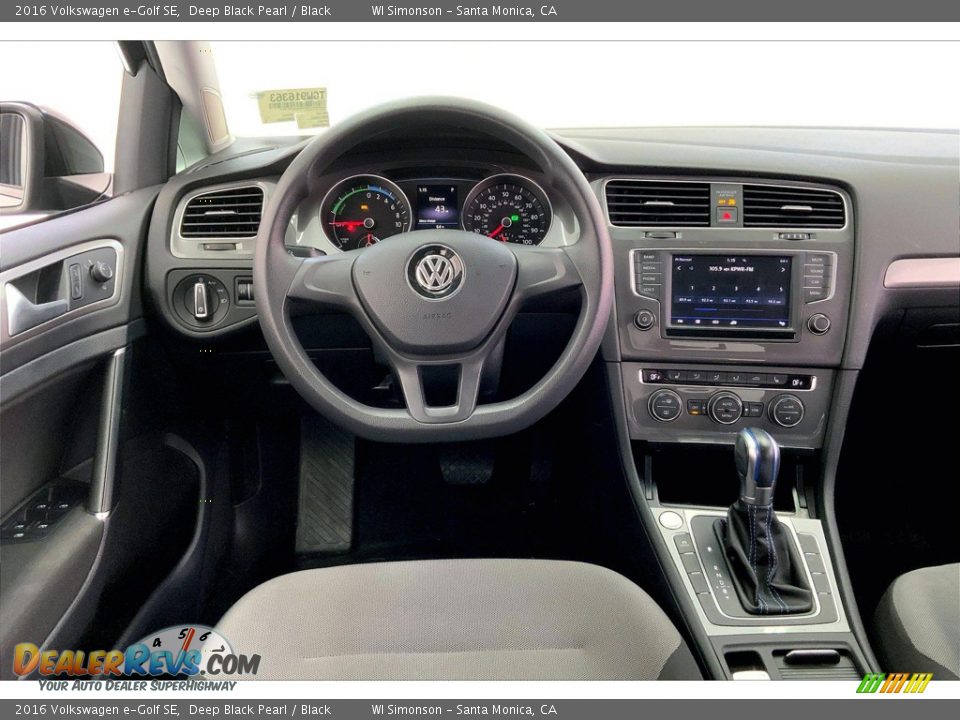 2016 Volkswagen e-Golf SE Deep Black Pearl / Black Photo #4