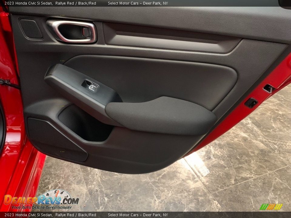 Door Panel of 2023 Honda Civic Si Sedan Photo #18