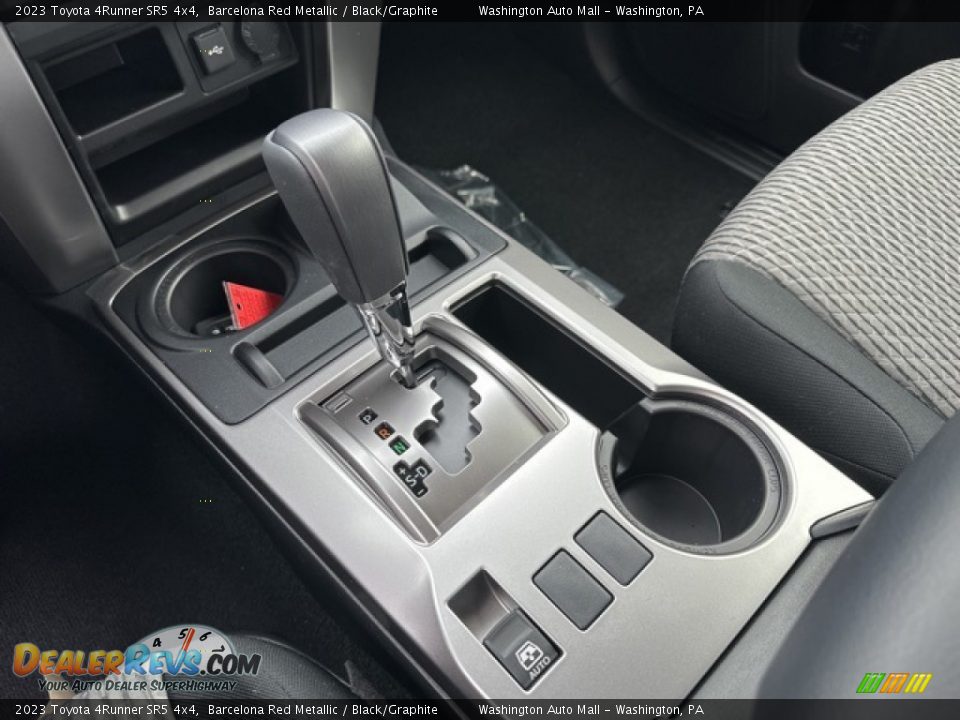 2023 Toyota 4Runner SR5 4x4 Shifter Photo #12