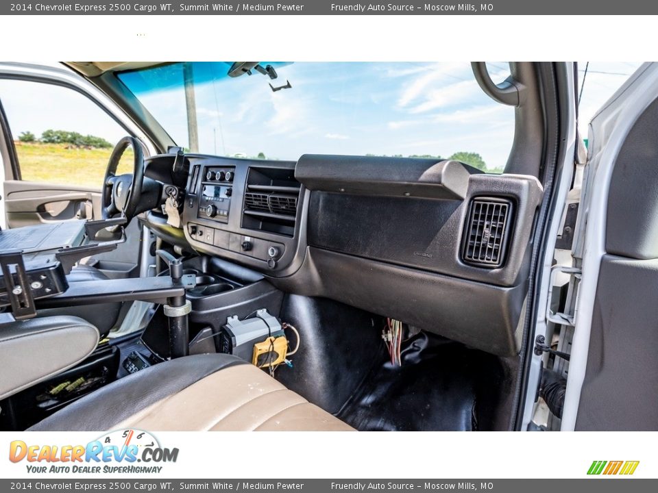 2014 Chevrolet Express 2500 Cargo WT Summit White / Medium Pewter Photo #24