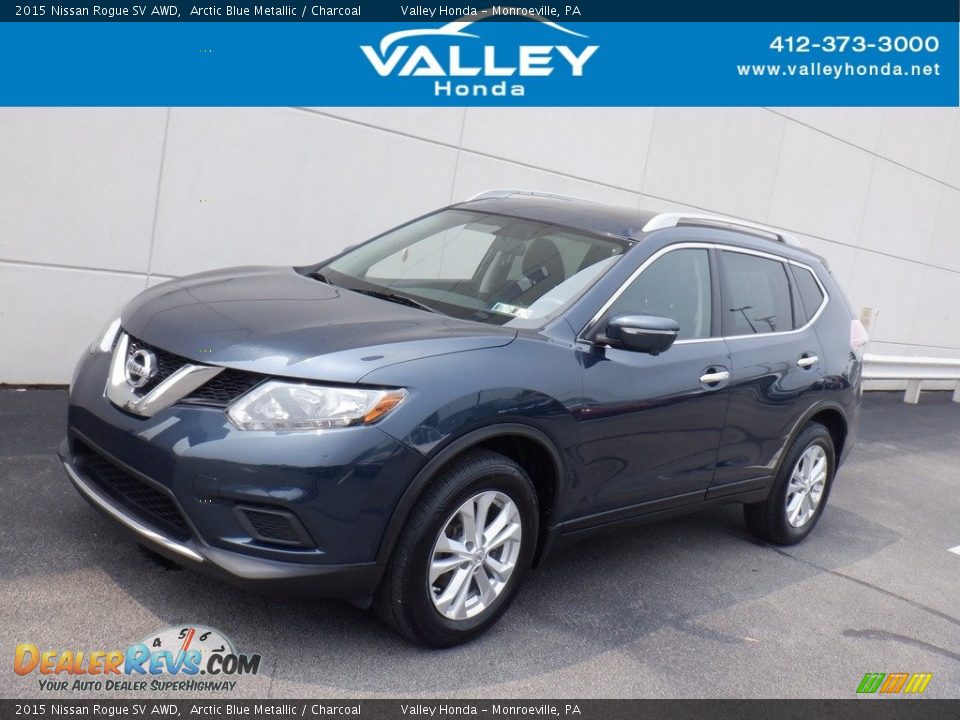 2015 Nissan Rogue SV AWD Arctic Blue Metallic / Charcoal Photo #1