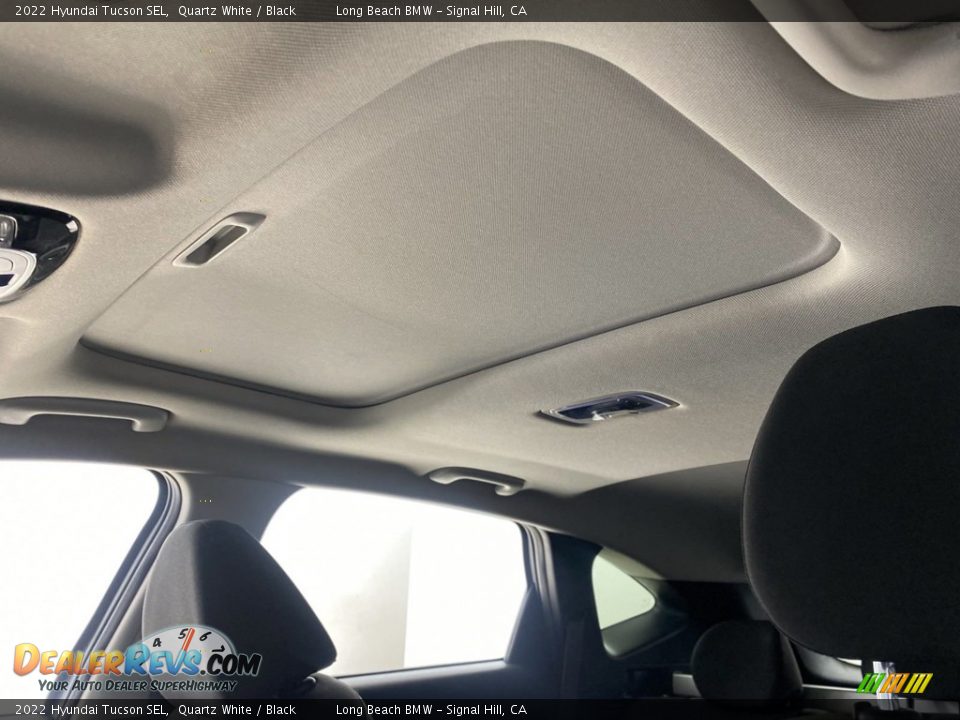 Sunroof of 2022 Hyundai Tucson SEL Photo #29