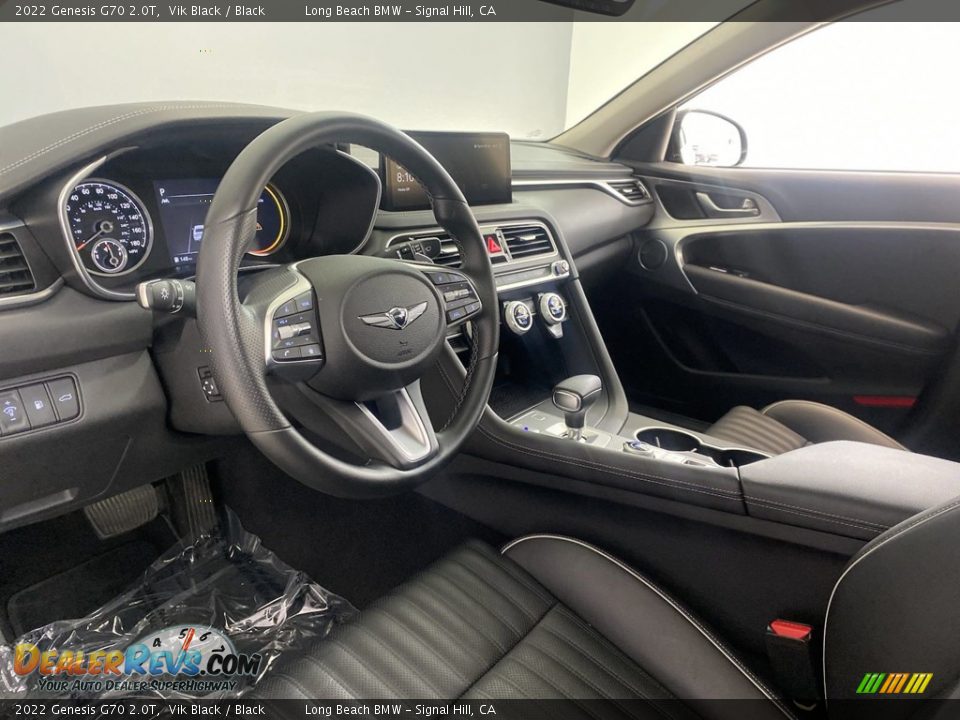 Black Interior - 2022 Genesis G70 2.0T Photo #15