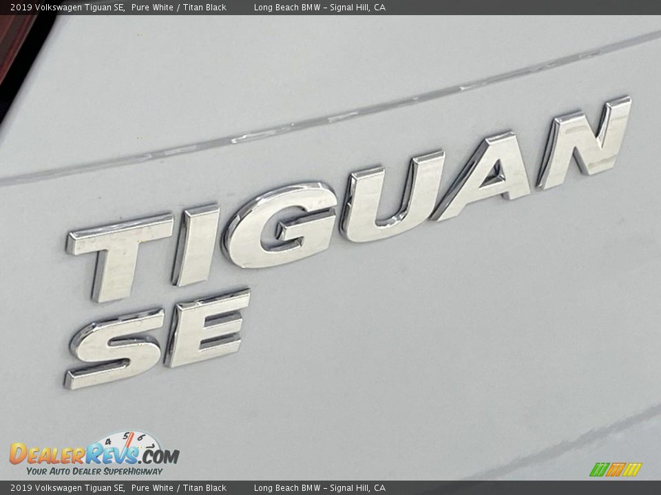 2019 Volkswagen Tiguan SE Logo Photo #10