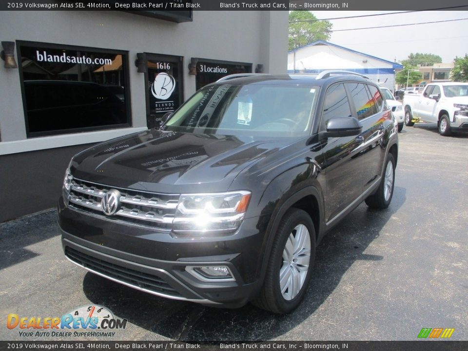 2019 Volkswagen Atlas SEL 4Motion Deep Black Pearl / Titan Black Photo #2