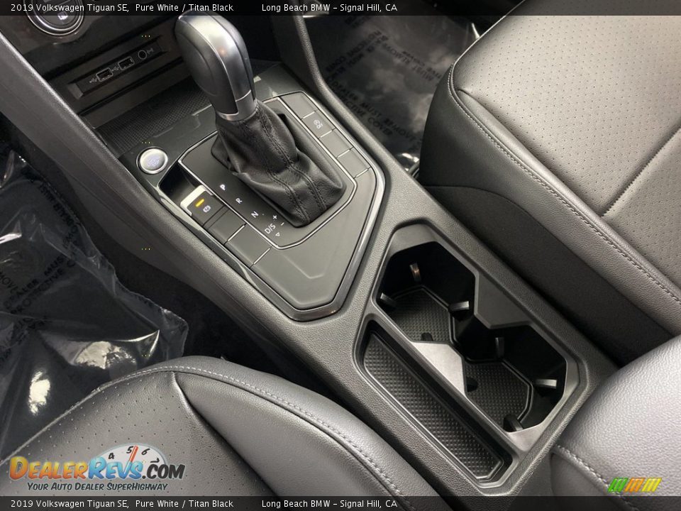 2019 Volkswagen Tiguan SE Shifter Photo #27