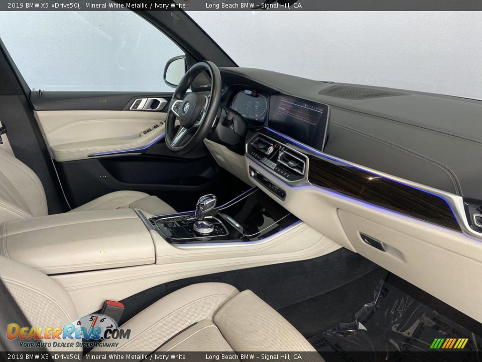 2019 BMW X5 xDrive50i Mineral White Metallic / Ivory White Photo #32