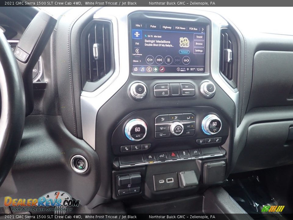 Controls of 2021 GMC Sierra 1500 SLT Crew Cab 4WD Photo #23