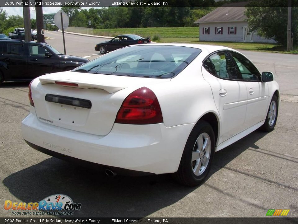 2008 Pontiac Grand Prix Sedan Ivory White / Ebony Photo #7
