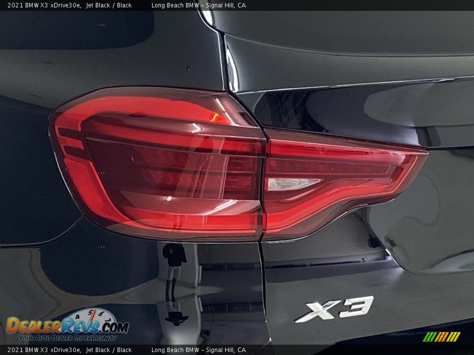 2021 BMW X3 xDrive30e Jet Black / Black Photo #8
