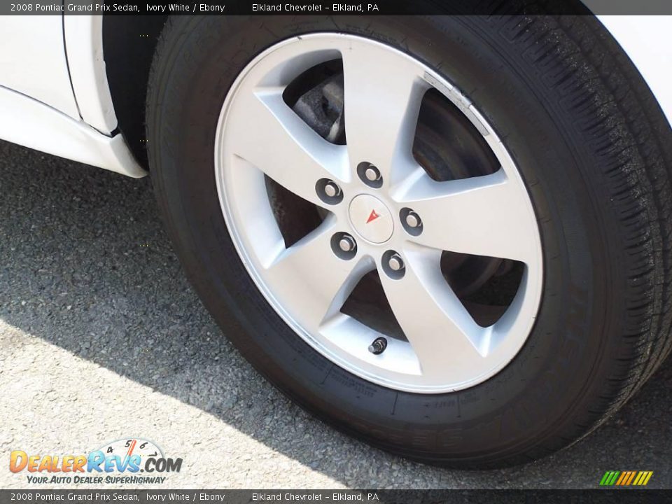 2008 Pontiac Grand Prix Sedan Ivory White / Ebony Photo #11