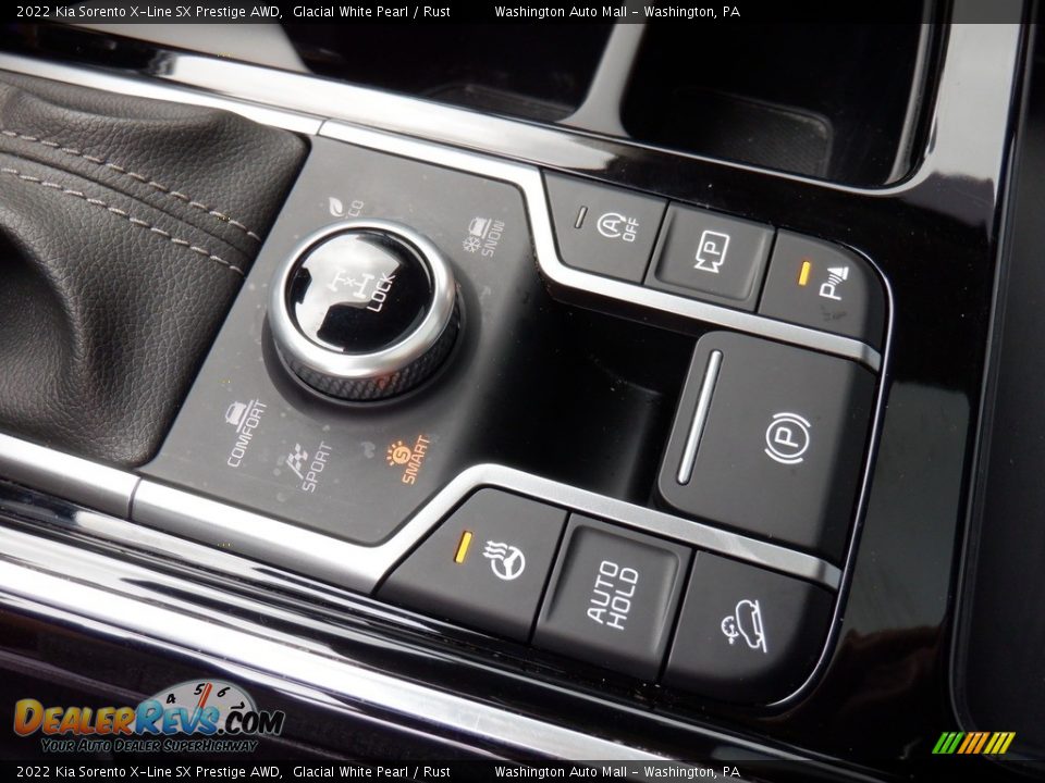 Controls of 2022 Kia Sorento X-Line SX Prestige AWD Photo #30