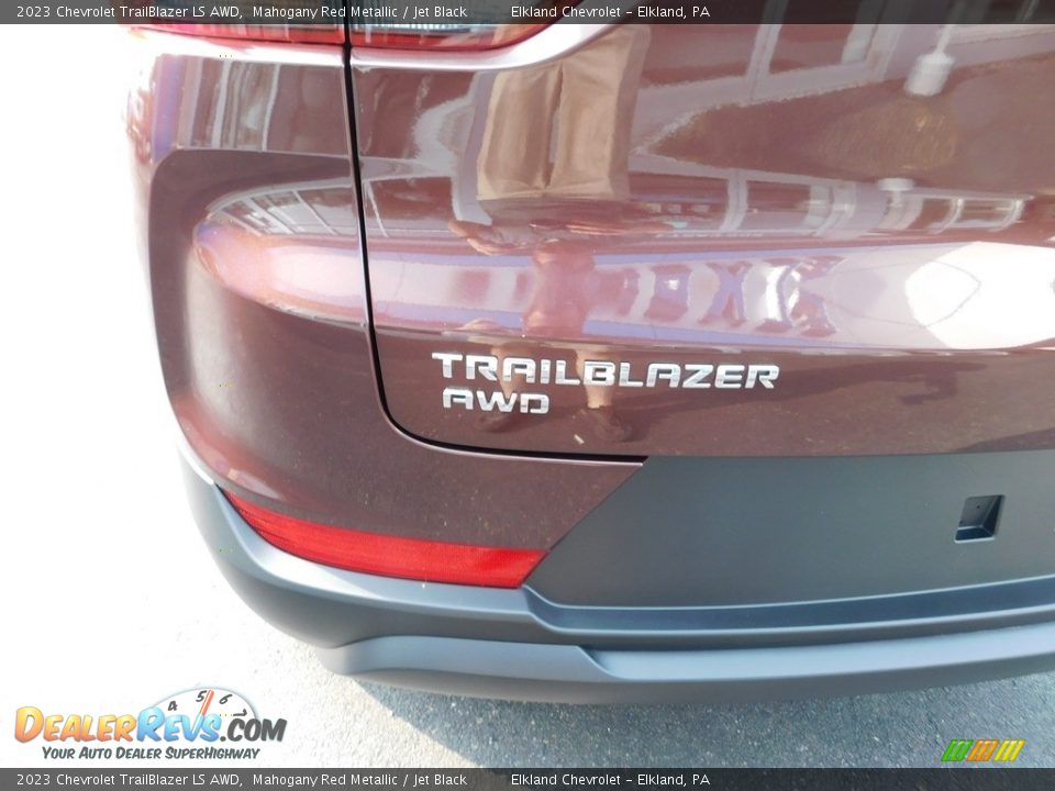 2023 Chevrolet TrailBlazer LS AWD Mahogany Red Metallic / Jet Black Photo #15
