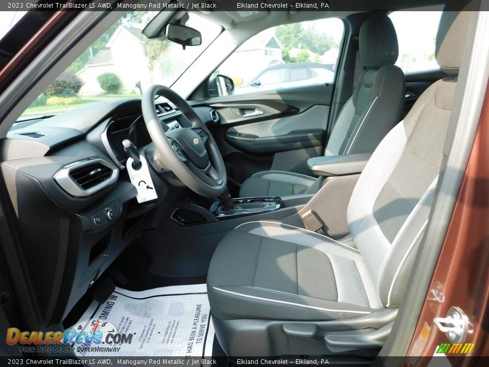 Front Seat of 2023 Chevrolet TrailBlazer LS AWD Photo #19