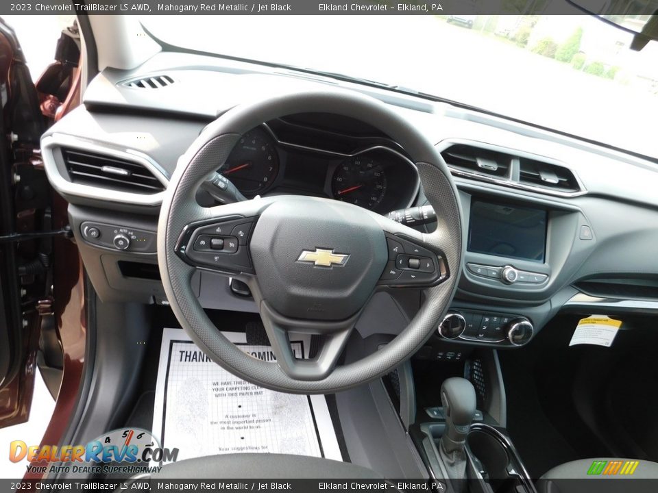 Dashboard of 2023 Chevrolet TrailBlazer LS AWD Photo #21
