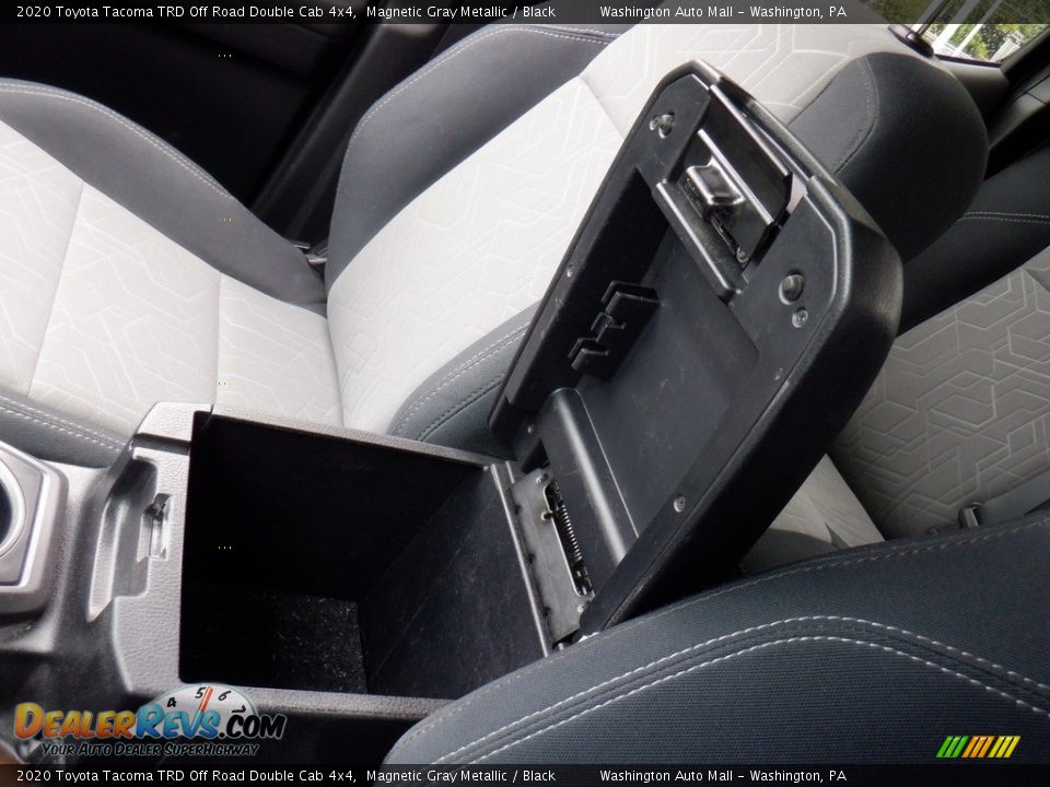 2020 Toyota Tacoma TRD Off Road Double Cab 4x4 Magnetic Gray Metallic / Black Photo #32