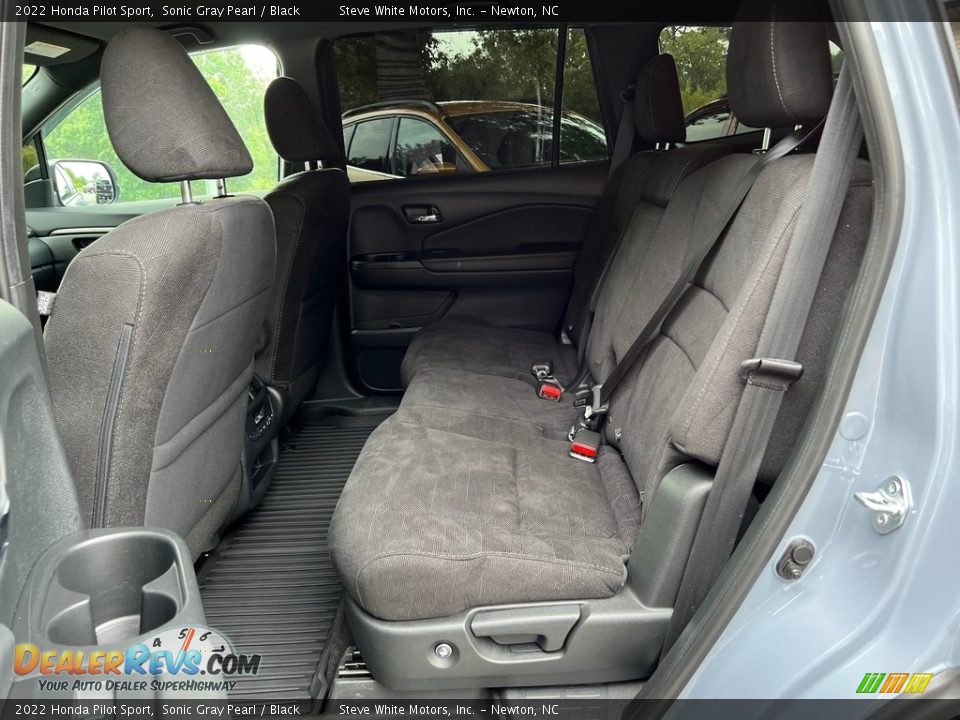 Rear Seat of 2022 Honda Pilot Sport Photo #13