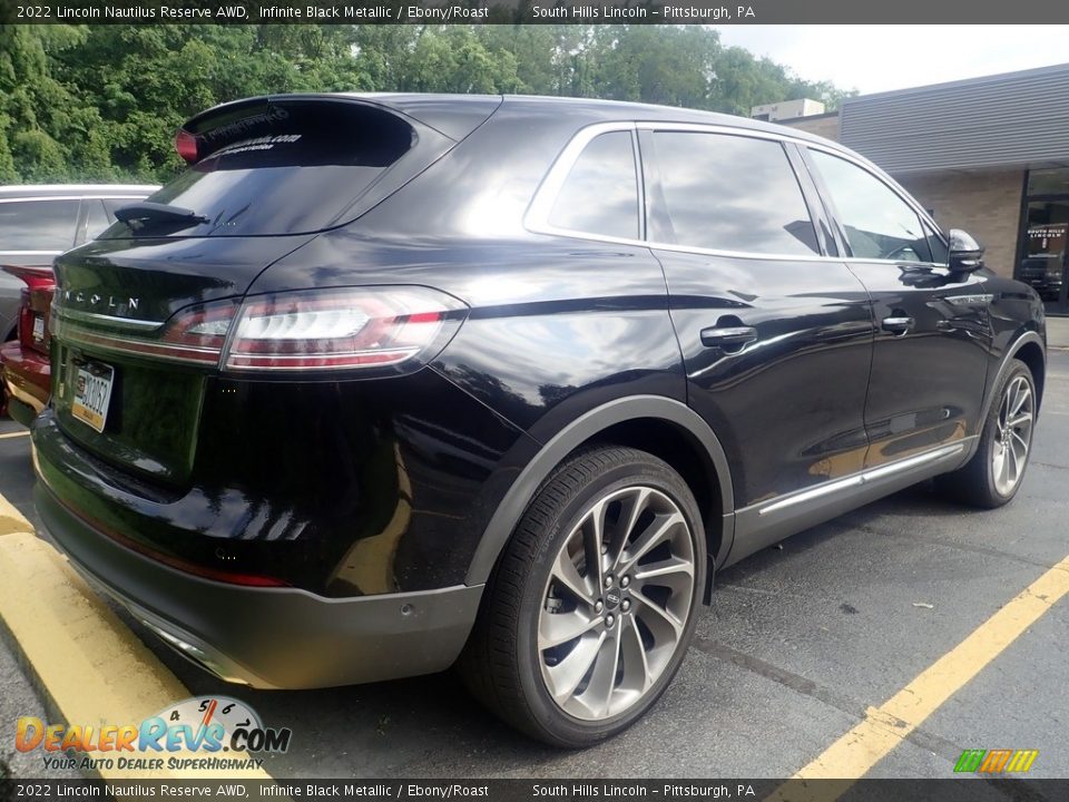 2022 Lincoln Nautilus Reserve AWD Infinite Black Metallic / Ebony/Roast Photo #3