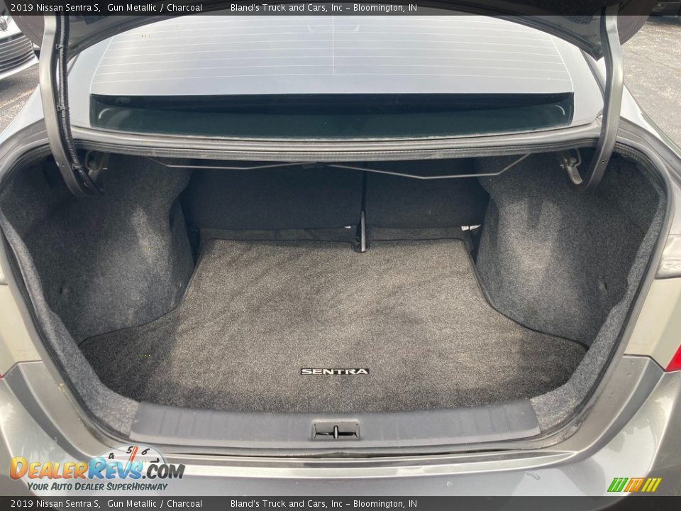 2019 Nissan Sentra S Trunk Photo #5