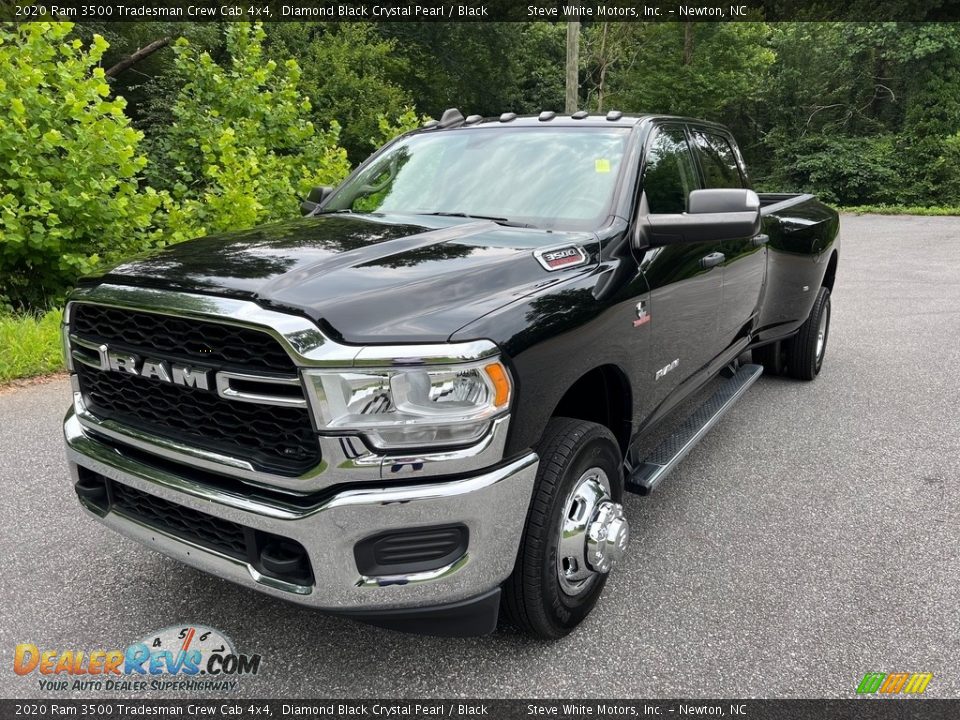 2020 Ram 3500 Tradesman Crew Cab 4x4 Diamond Black Crystal Pearl / Black Photo #3