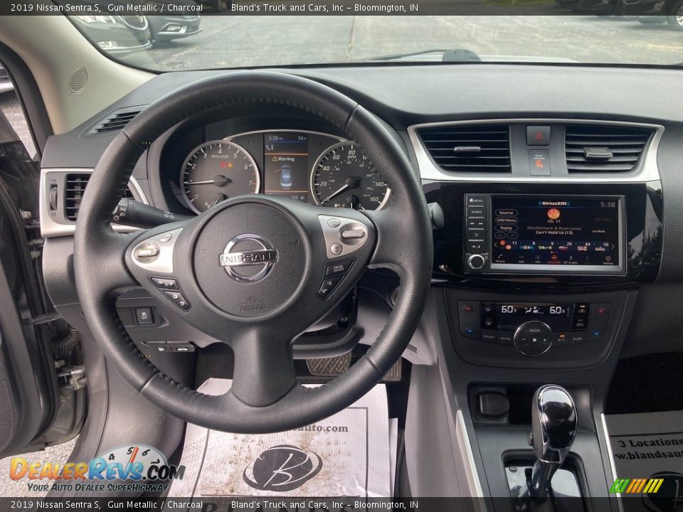 2019 Nissan Sentra S Gun Metallic / Charcoal Photo #17