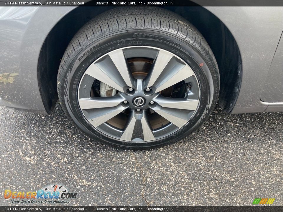 2019 Nissan Sentra S Wheel Photo #29