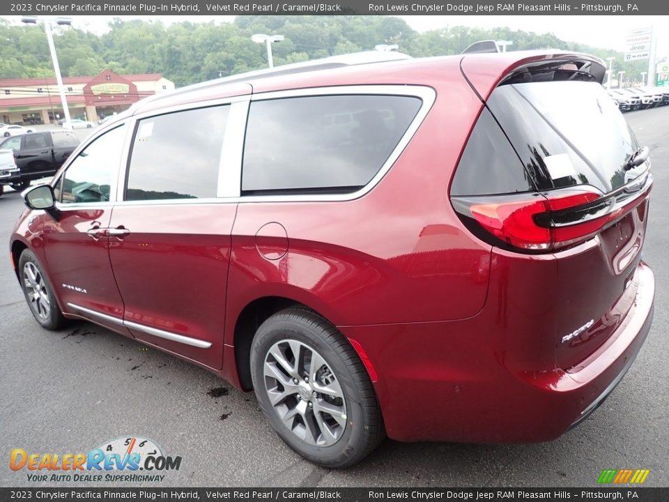 2023 Chrysler Pacifica Pinnacle Plug-In Hybrid Velvet Red Pearl / Caramel/Black Photo #3