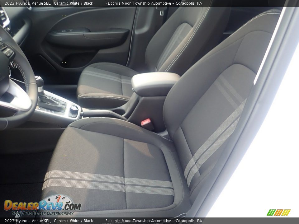 Front Seat of 2023 Hyundai Venue SEL Photo #11