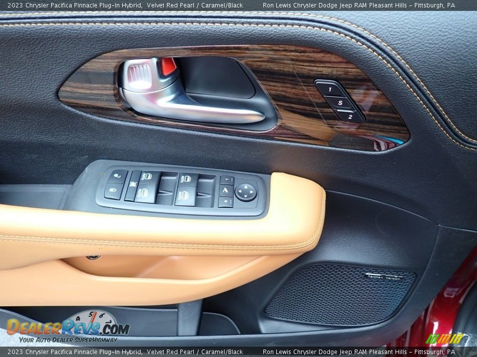 Door Panel of 2023 Chrysler Pacifica Pinnacle Plug-In Hybrid Photo #15