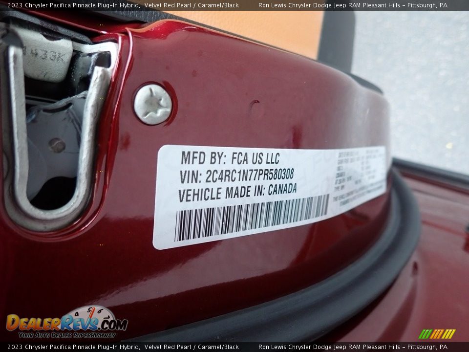 2023 Chrysler Pacifica Pinnacle Plug-In Hybrid Velvet Red Pearl / Caramel/Black Photo #16